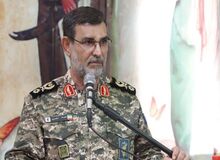 سردار تنگسیری، فرمانده نیروی دریایی سپاه:  گاهی شده که نزدیک ناوهای دشمن شده‌ایم و روی آن علامت زده‌ایم اما آن‌ها متوجه نشده‌اند+فیلم 