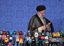 انتقاد تند هفته نامه معاونت سیاسی سپاه از منتقدان ابراهیم رئیسی/ اصلاح طلبان و احمدی نژادی ها و عدالت گراها علیه دولت سیزدهم بسیج شده اند