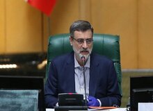 قاضی‌زاده هاشمی: حاضرم به عنوان شاکی در دادگاه بورسی علیه دولت شرکت کنم