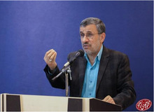 محمود احمدی‌نژاد: وضعیت حکومت ایران شبیه دوران فتحعلی‌ شاه است
