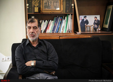 اگر احمدی‌نژاد و خاتمی برای 1400 تایید صلاحیت شوند یک شکاف بزرگ امنیتی در کشور ایجاد می شود/  مردم ما معمولاً  به کسی رأی می دهند که فکر می‌کنند واقعاً رأی می‌آورد/  احمدی نژاد شوخی یا جدی دنبال رهبری ایران و جهان و حومه جهان است