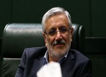 محمود احمدی نژاد منتظر اقدام رمال ها بود
