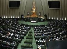 روزنامه جمهوری اسلامی: مجلس نه انقلابی عمل می کند ،نه می خواهد در راس امور باشد