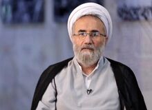 

مسیح مهاجری: نظام راهش را به سوی حکمرانی هزارفامیل کج کرده! این اقدامات کشور را به پرتگاه نزدیک می‌کند