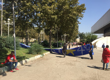 دستگیری دختران مردنما در ورزشگاه آزادی قبل از شروع دربی 88