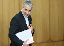 کیهان علیه محمدباقر نوبخت: اینکه یک قطره نفت نمی توانید بفروشید اعتراف به ناکارآمدی سیاست‌های دولت شماست