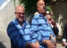 بدرقه وکلای بازداشت شده با دستبند و لباس زندان توجیهی ندارد


