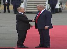  دیدار پوتین و ترامپ زیر سایه پرواز  بمب‌افکن استراتژیک دوربرد و رادارگریز ب2 +فیلم 