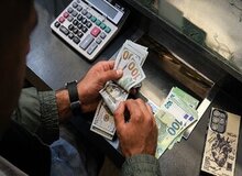 دولت این هفته از مداخله در بازار ارز خودداری کرد/سلطانی: تورم عمومی به بازار ارز رسید / دلار ۲۵۰ هزار تومانی تا قبل از عید دور از انتظار نیست