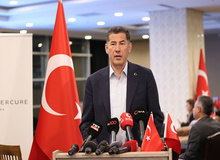 سینان اوغان حمایت خود را از اردوغان در دور دوم انتخابات اعلام کرد