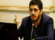 فعال اصولگرا: روحانی خیالش راحت است که مردم اعتراض نمی‌کنند