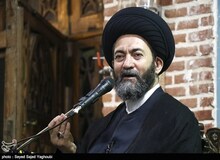 انتقاد روزنامه جمهوری اسلامی از امام جمعه اردبیل؛ چرا مقابل کسانی که به حاکمیت ایران توهین کردند؛ نرمش کردید!