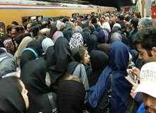چشم تهران روشن؛  اعتصاب راهبران مترو در سایه خواب زمستانی زاکانی با اتوبوس برقی/ یکی از رهبران مترو:در ماه‌های گذشته مزایای شغلی ما نادیده گرفته شده است