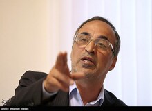 امیررضا واعظ آشتیانی: «علی کریمی» در قواره مدیریت فدراسیون فوتبال نیست/ به چه استنادی مهدوی‌کیا را تایید صلاحیت کرده اند؟