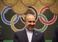 وعده جدید وزارت ورزش/ سلطانی‌فر: استقلال و پرسپولیس را مرداد واگذار می‌کنیم/ 
بعد از 40 سال تبصره‌ای را در لایحه بودجه 99 برای دریافت 30 درصدی حق پخش تلویزیونی گنجاندیم

