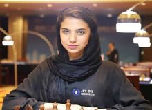 سارا خادم‌الشریعه استاد بزرگ شطرنج ایران در مسابقات جهانی  کشف حجاب کرد