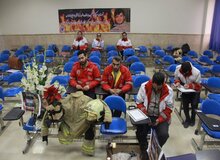 همکلاسی های داغدار و جای خالی قهرمان پلاسکو بر روی صندلی جلسه امتحان