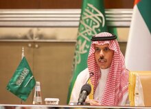 رایزنی تلفنی وزیران خارجه قطر و  عربستان درباره اوضاع منطقه