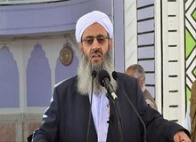 حمله کیهان به مولوی عبدالحمید: تحریکات شما با شبکه اینترنشنال مو نمی‌زند؟