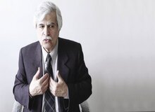 تنها تاثیر مثبت تعویض مدیران تراز اول کشور، آرام نمودن جو روانی ومشغله های فکری مردم است/ تعویض و جا به جایی وزرا هیچ سودی برای اقتصاد کشور ندارد