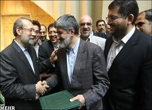 شوخی‎های بودجه‎ای لاریجانی و تذکر مطهری به معاون روحانی/ حاشیه‎های امروز مجلس