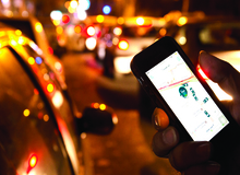 رئیس سازمان تاکسیرانی شهرداری تهران : فعالیت آژانس‌های موبایلی باید با ورود نیروهای امنیتی متوقف شود!