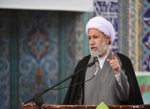 نماینده ولی فقیه در استان فارس: دولت بزرگترین عرضه کننده دلار است، معطل دلال ها نباشید