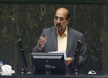 سیاهکلی، نماینده مجلس: از طرف دولت با من هم تماس گرفتند که از استیضاح وزیر صمت عقب‌نشینی کنم/ فاطمی امین صلاحیت این پست را ندارد، بعید است که آرای اعتماد نمایندگان را جلب کند