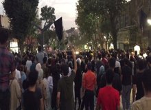 روایت ارگان رسانه ای نزدیک به سپاه«تجمع غروب یکشنبه مردم سنندج در اعتراض به جان باختن مهسا امینی» / آنان از توضیح پلیس قانع نشده اند + عکس