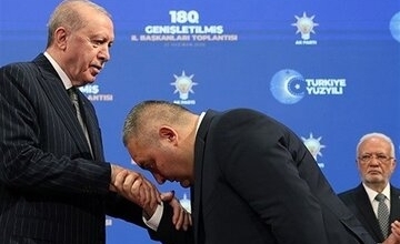 اردوغان و تهدید از درون / چگونه اختلاف‌های داخلی حزب عدالت و توسعه می‌تواند سلطه اردوغان را به خطر بیاندازد؟