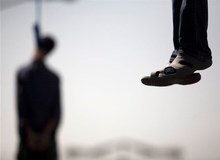 حکم اعدام برای 2 مرد که به دختر دانشجو تجاوز کردند
