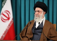 آیت الله خامنه ای: امپراطوری رسانه ای دنیا دست صهیونیستها و آمریکایی‌هاست/ اگر ادعا دارید جمهوری به بن‌بست رسیده، پس چرا میلیاردها دلار خرج براندازی‌‌اش می‌کنید؟
