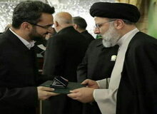 واکنش‌ها به یک عکس/ ازغدی: چرا نمی‌روند توالت‌های حرم را بشورند؟| آشنا: برای شکستن غرور خود همه چیز پنداری و مصلح کل نمایی کجا را باید شست!