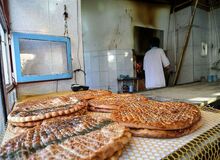 قیمت نان بربری و لواش ۳۱ درصد، تافتون ۵۲ درصد و سنگگ ۵۲ درصد افزایش یافت