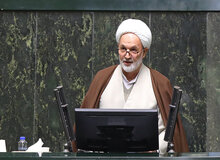  قاسم روانبخش، نماینده قم: همان طور که از شر پهلوی خلاص شدیم باید از شر غرب‌گراها هم خلاص شویم