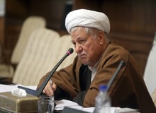 رجال سیاسی می‌تواند شامل زن هم بشود ولی ظاهرش رجال است/ در کارهای آقای روحانی دخالت نمی‌کنم/ مهدی در زندان روزه می گیرد/ مهدی را با دستور آقا به بیمارستان بردند