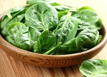 اسفناج برای پیشگیری از سرطان مفید است
