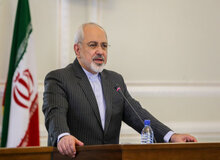 ظریف : پیشنهاد امضای تعهدنامه عدم تجاوز به کشورهای حاشیه خلیج فارس را دادیم
