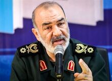 سرلشکر سلامی: در حال تبدیل شدن به یک قدرت جهانی هستیم/ دشمن به جنگ شهدا آمده است 