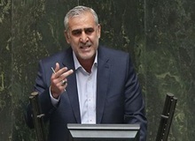 محمودوند، نماینده مجلس: سیم‌کارت‌ بدون فیلتر برای گردشگران خارجی ریشخند ملت ایران بود