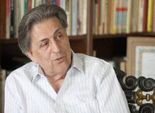 خاطرات مرحوم صادق طباطبایی از  روز ۱۲ فروردین ۱۳۵۸: خیلی جاها با قاطر برگه های رای را رساندیم/ امیرعباس هویدا در زندان به جمهوری اسلامی رأی «آری» داد/  در کردستان نگذاشتند رای گیری برگزار شود
