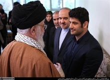 تقاضای قهرمانان کشتی از رهبری/«لطفا دستور فرمایید شورای عالی امنیت ملی ورود کند»