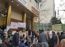 سپرده‌گذاران کاسپین در سعادت آباد چادر زدند!
