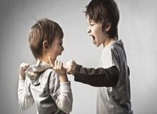 توصیه‌های یک روانپزشک درباره حفظ سلامت روان کودکان در مواجهه با اخبار اضطراب‌آور
