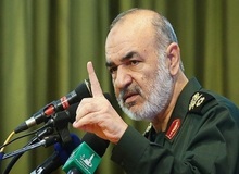 در پیامی به رهبر انقلاب؛

فرمانده کل سپاه: فضای مجازی را از ولنگاری رها خواهیم ساخت / ستاد تحقق فرامین نوروزی ۱۴۰۰ را تشکیل داده ایم