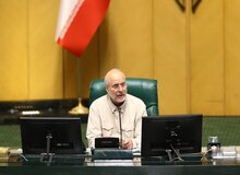 قالیباف: باید برای قیمت بنزین تدبیر کنیم/ بنزین با قیمت ۵۰ الی ۶۰ هزار تومان می‌خریم و به قیمت ۲ الی ۳ هزار تومان به مردم می‌دهیم
