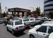 دلیل شلوغی پمپ‌بنزین‌ها /حواس‌تان هست؟ تهران دیگر ۳ انبار نفت ندارد