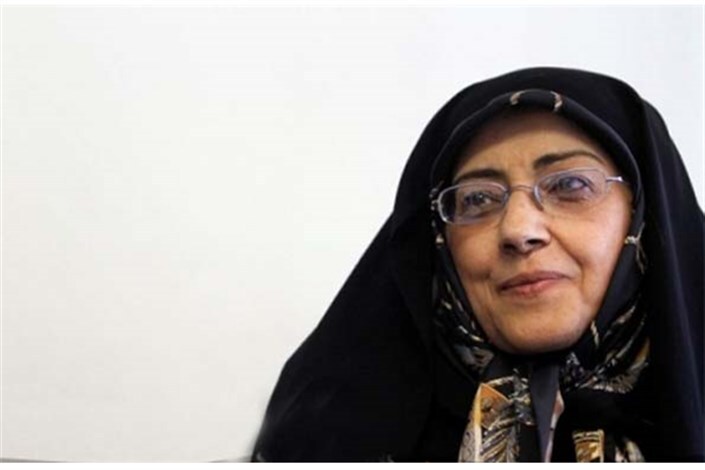 زنان ایرانی باید بتوانند آزادی فکر و اندیشه خود را محک بزنند