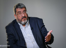 فواد ایزدی: تفکر ظریف به جنگ انجامید/ توصیه به بازنگری قدرت دفاعی ایران «شگفتی قرن» است