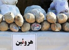کشف ۱۰ کیلو هروئین از یک تاکسی در شرق کشور/ همدستان راننده دستگیر شدند